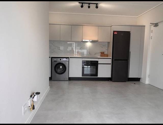 1 BEDROOM PROPERTY TO RENT IN SANDOWN